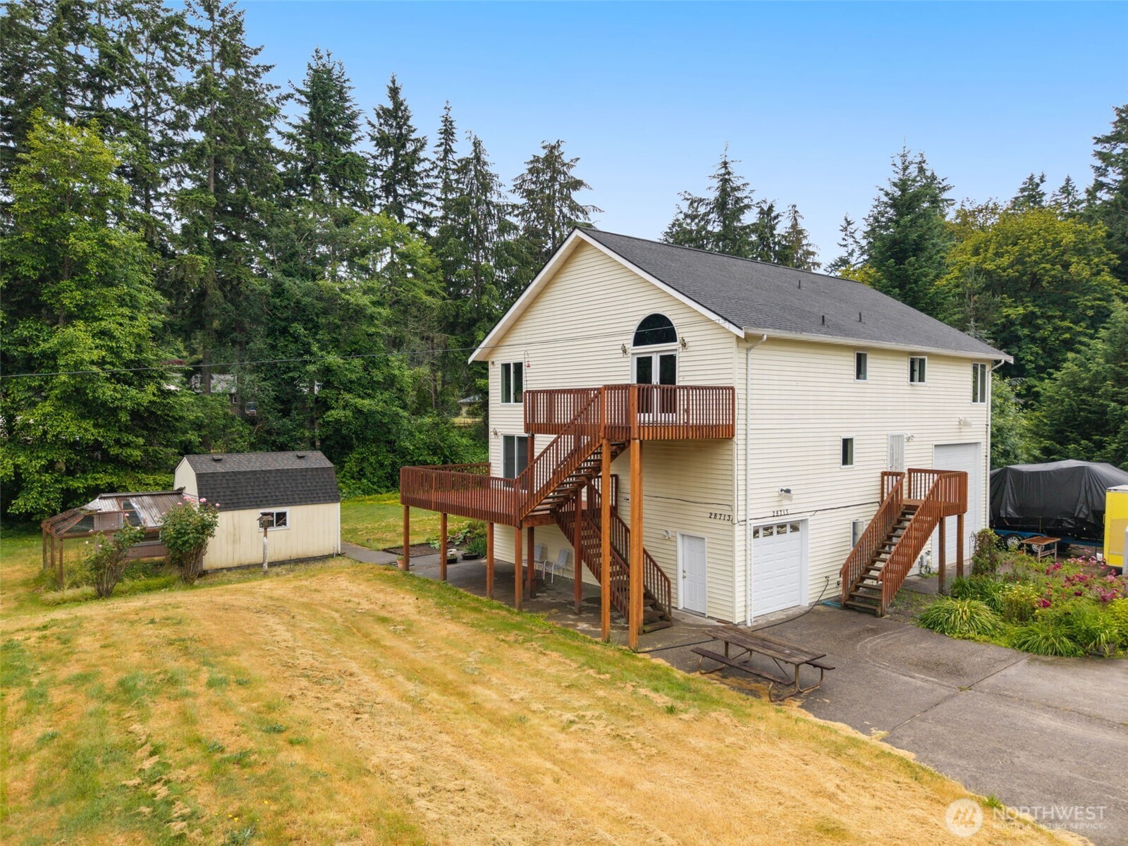 28713 207th Avenue SE Kent WA 98042