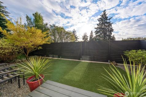 12011 9th Avenue NW Seattle WA 98177