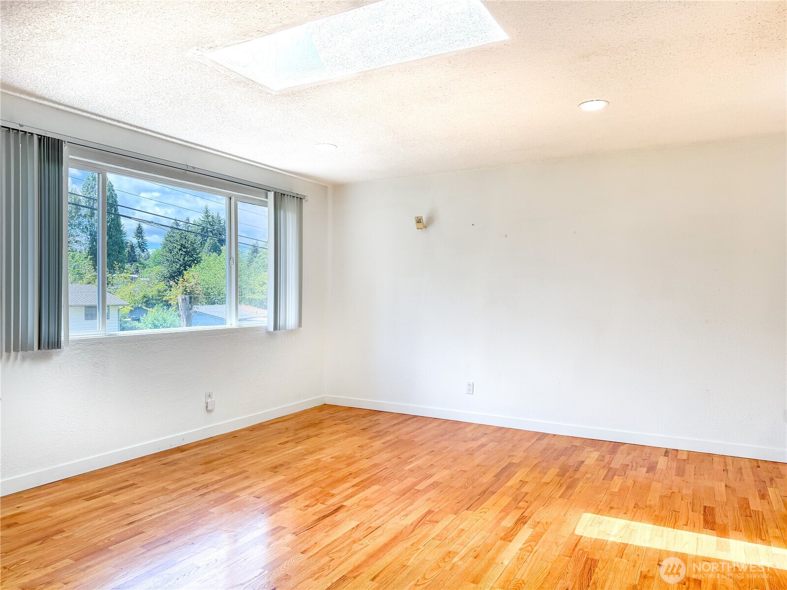2434 SW 328th Street Federal Way WA 98023