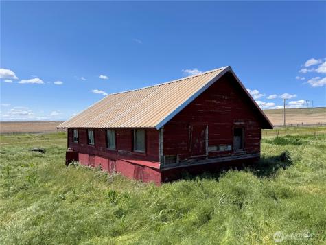 39500 Sr 21 N Wilbur WA 99185