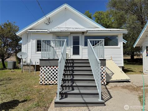 39500 Sr 21 N Wilbur WA 99185