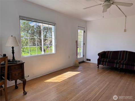 39500 Sr 21 N Wilbur WA 99185