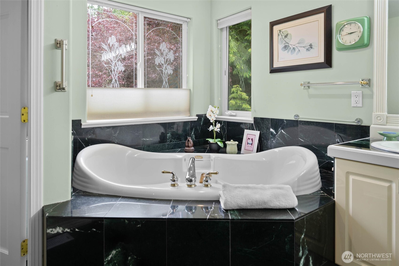5426 Quail Run Blaine WA 98230