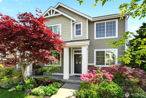 738 24th Avenue SW Puyallup WA 98373