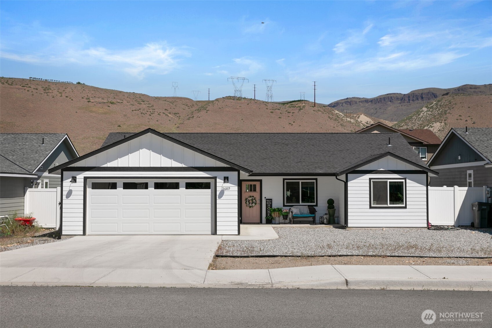 5689 Penn Avenue Rock Island WA 98850