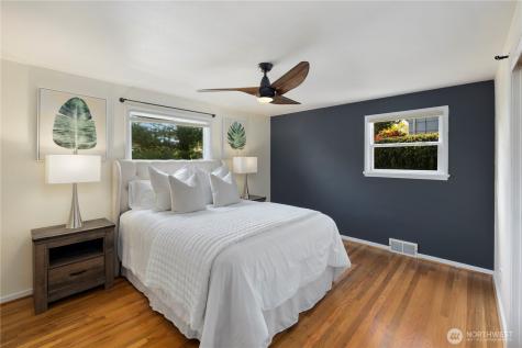 4019 50th Avenue SW Seattle WA 98116