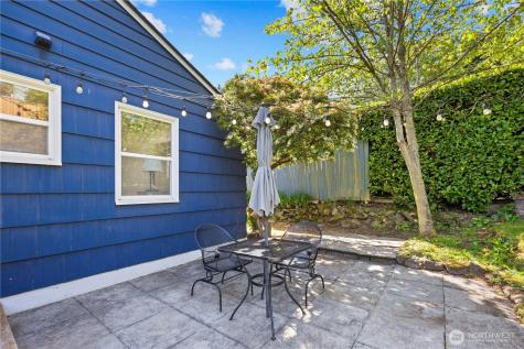 4019 50th Avenue SW Seattle WA 98116