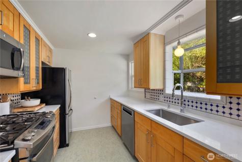 4019 50th Avenue SW Seattle WA 98116