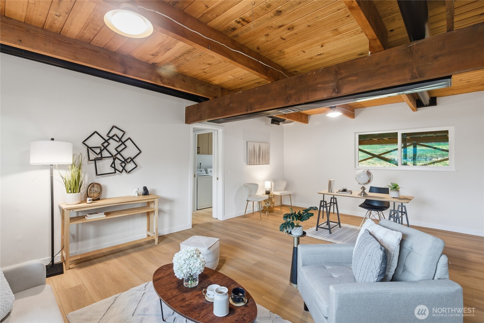 1204 E Laurel Street Kent WA 98030