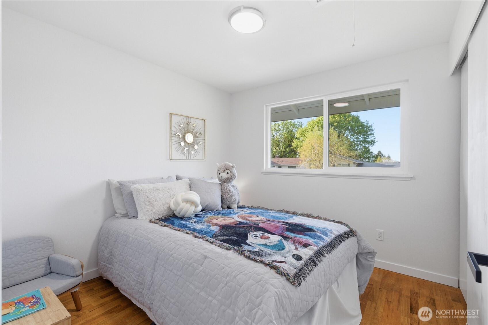 1204 E Laurel Street Kent WA 98030