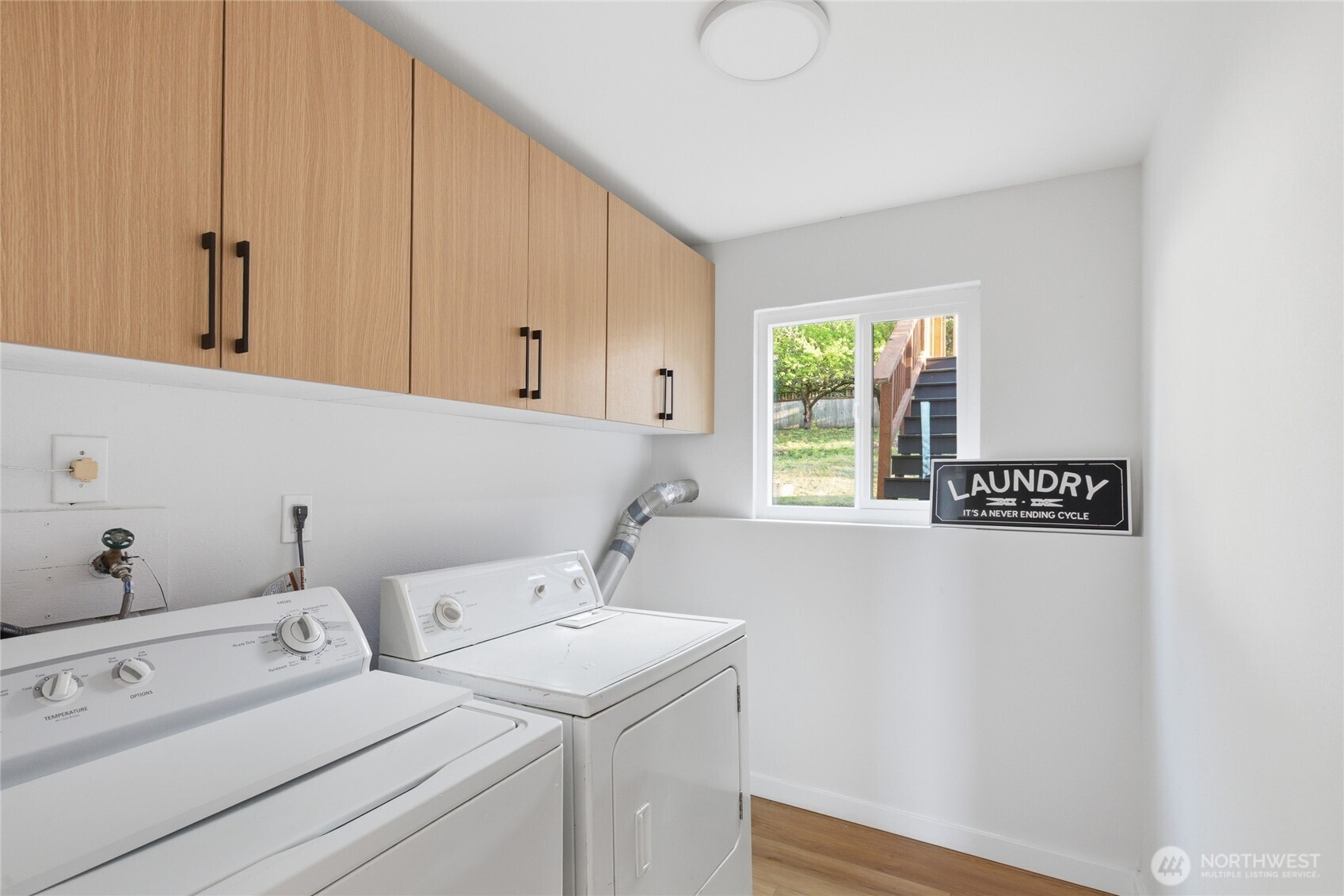 1204 E Laurel Street Kent WA 98030