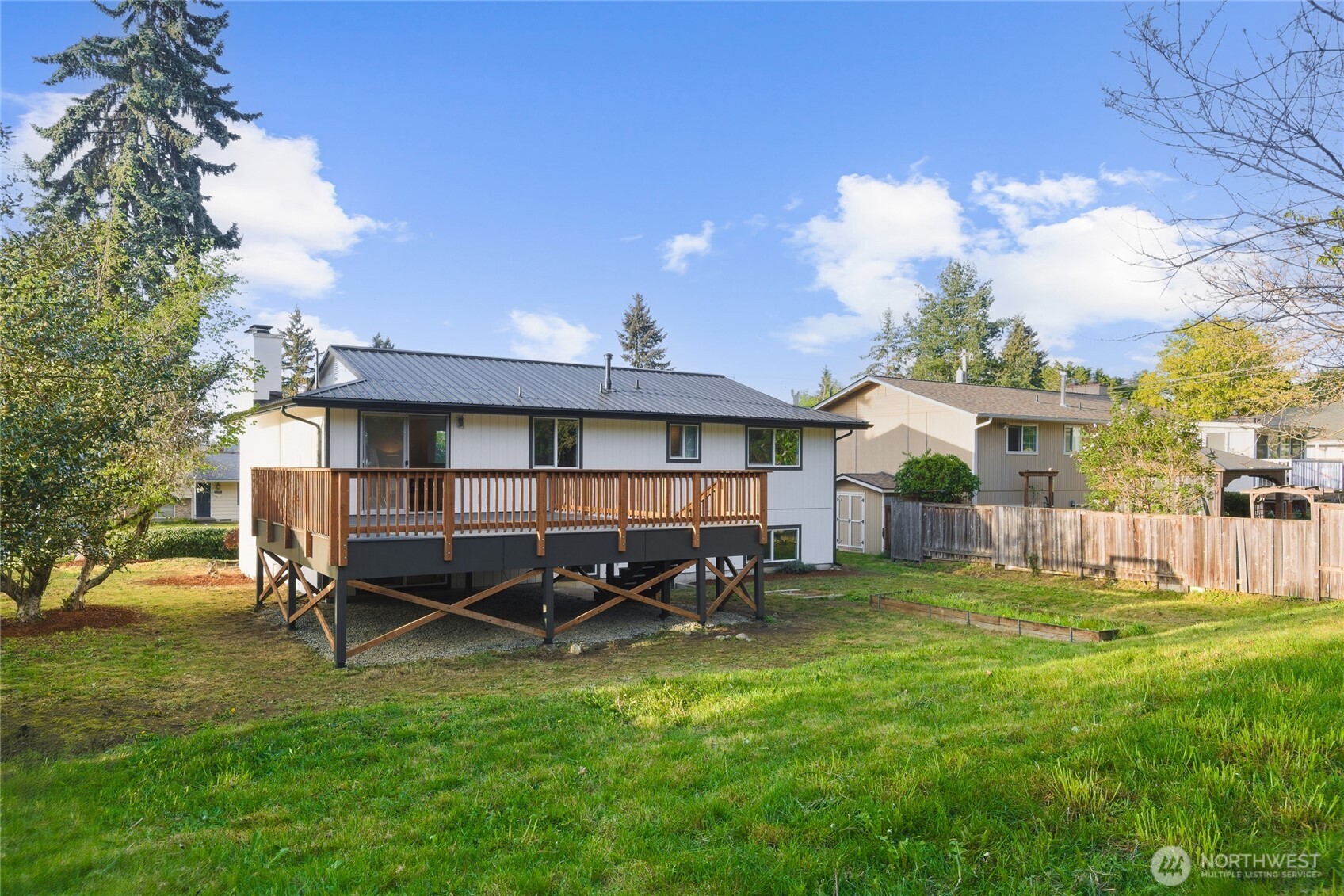 1204 E Laurel Street Kent WA 98030