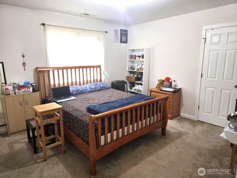 11426 15th Avenue SW Seattle WA 98146