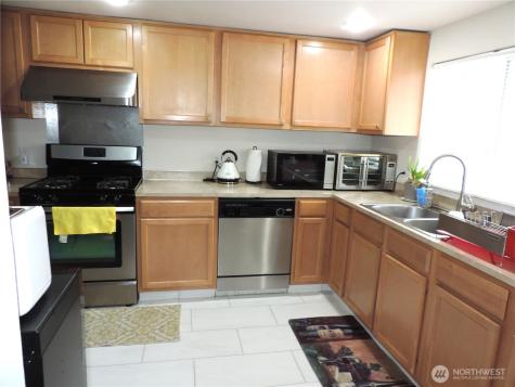 11426 15th Avenue SW Seattle WA 98146