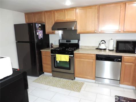 11426 15th Avenue SW Seattle WA 98146