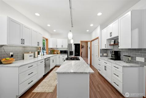 609 108th Place SE Everett WA 98208