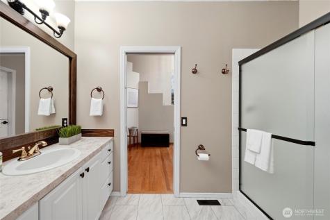 609 108th Place SE Everett WA 98208