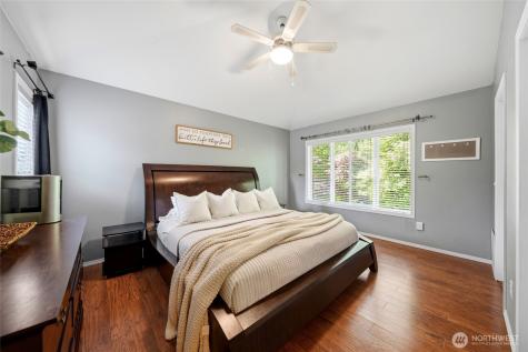 609 108th Place SE Everett WA 98208
