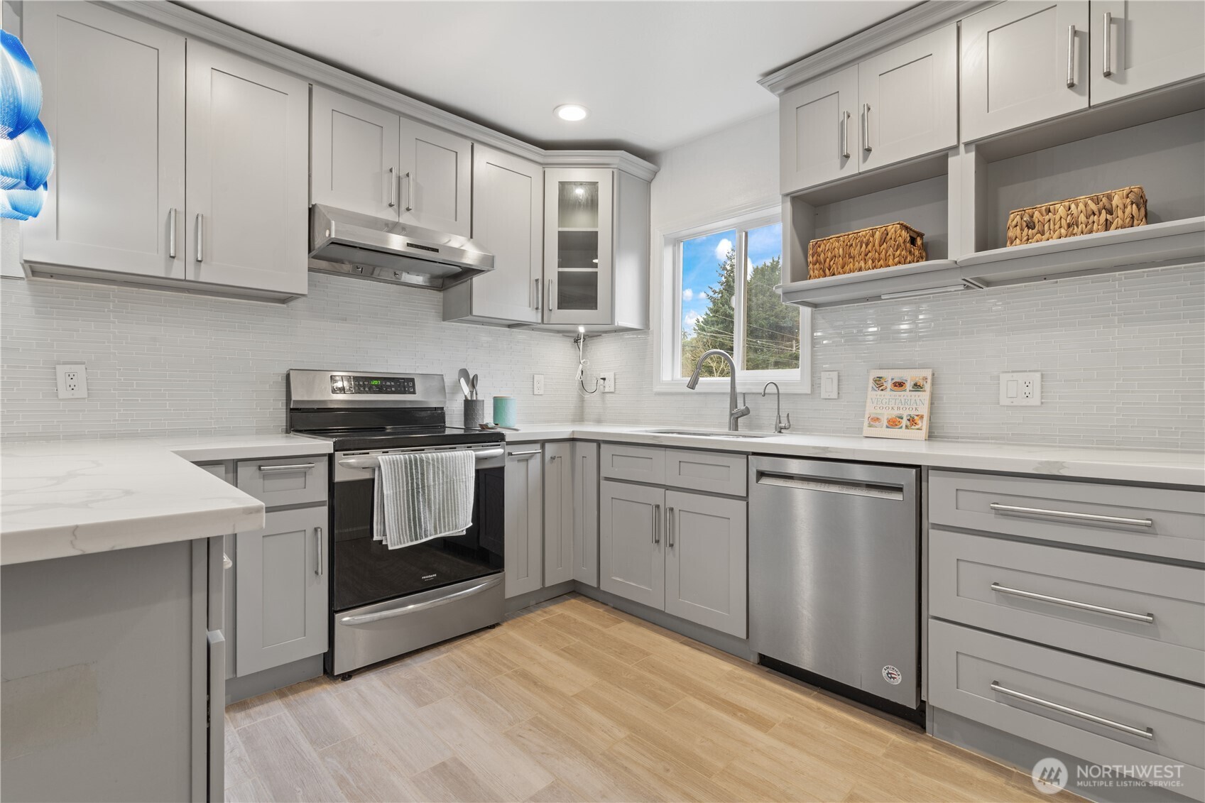 13324 30th Avenue NE Seattle WA 98125
