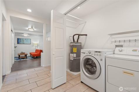 13324 30th Avenue NE Seattle WA 98125