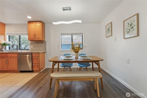 13324 30th Avenue NE Seattle WA 98125