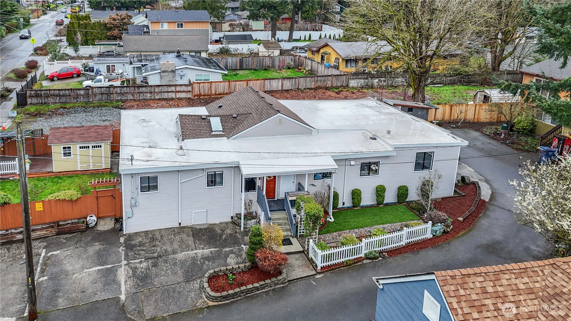 13324 30th Avenue NE Seattle WA 98125