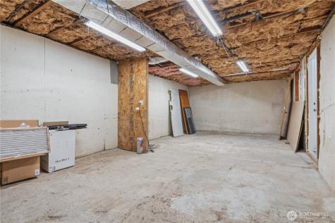 13324 30th Avenue NE Seattle WA 98125