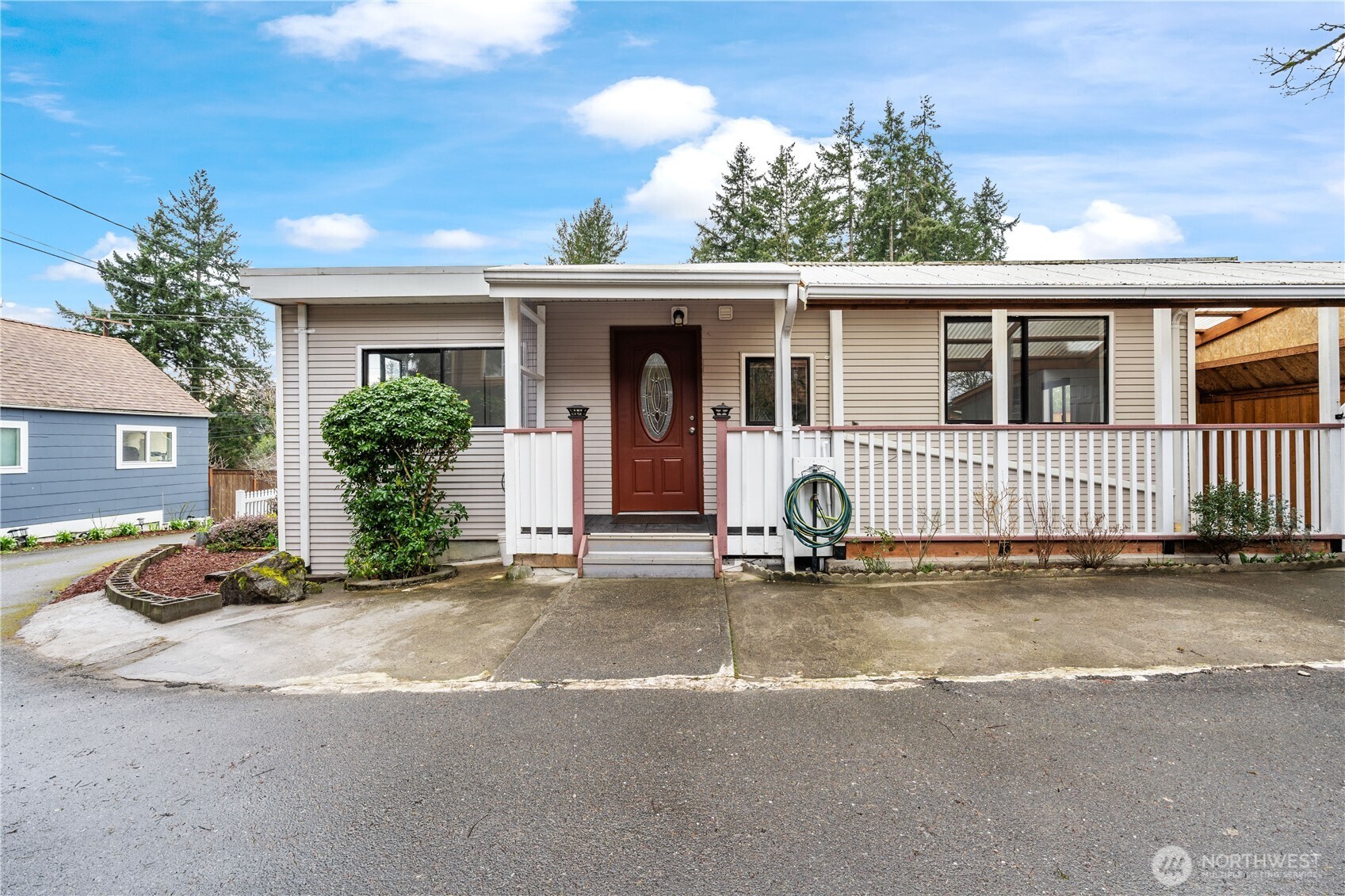 13324 30th Avenue NE Seattle WA 98125