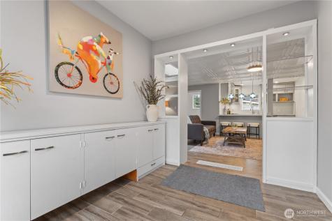 13324 30th Avenue NE Seattle WA 98125