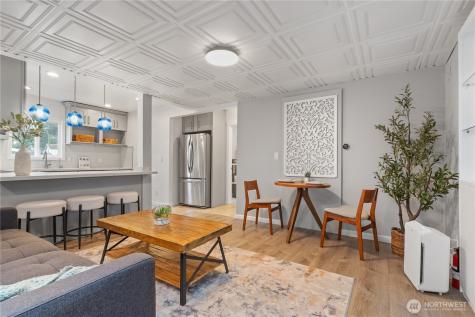 13324 30th Avenue NE Seattle WA 98125