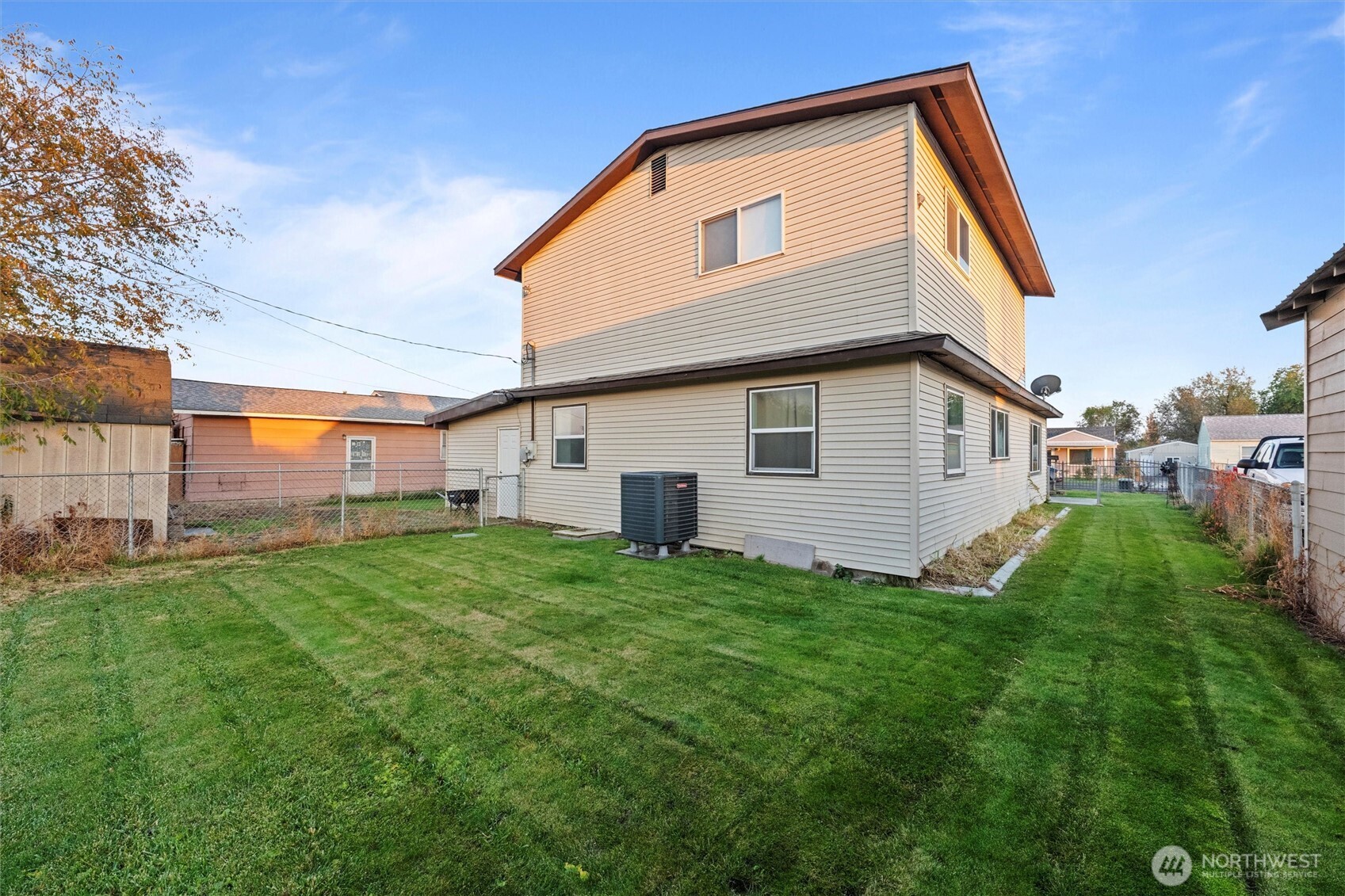 2208 W Spruce Moses Lake WA 98837