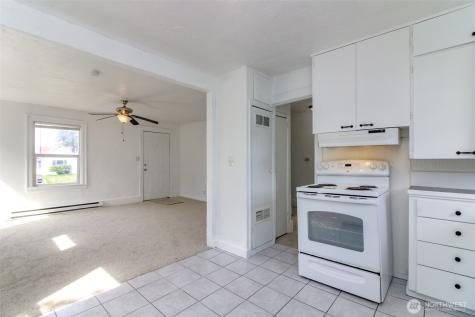 5637 S I Street Tacoma WA 98408