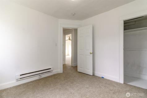 5637 S I Street Tacoma WA 98408
