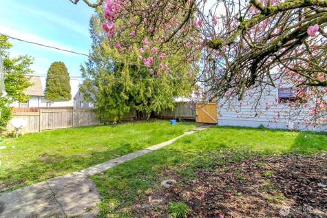 5637 S I Street Tacoma WA 98408