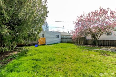 5637 S I Street Tacoma WA 98408