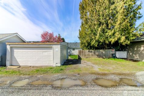 5637 S I Street Tacoma WA 98408