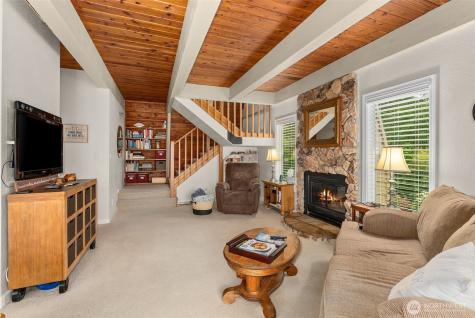 1508 Bloomhardt Road Raymond WA 98577