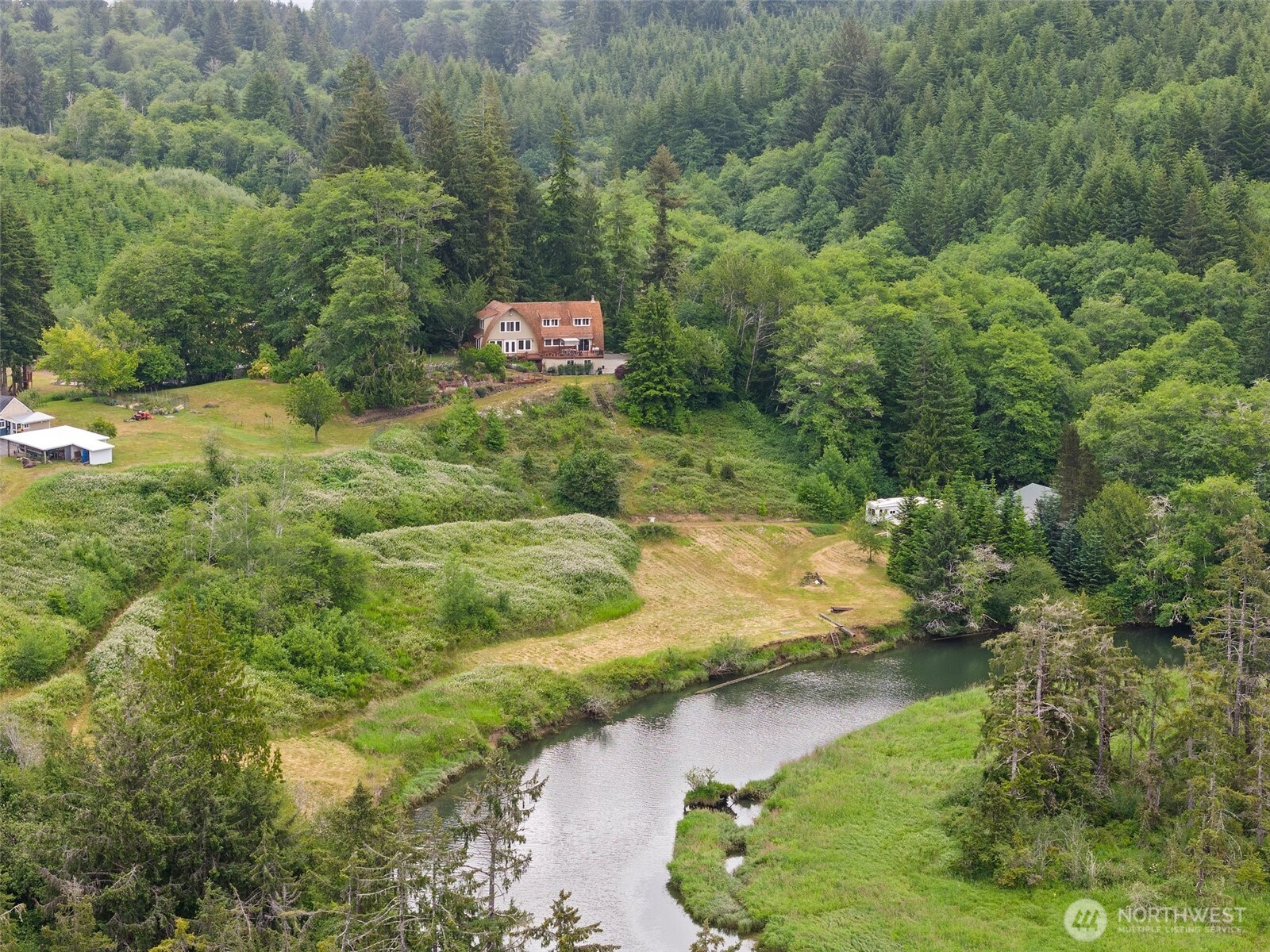 1508 Bloomhardt Road Raymond WA 98577