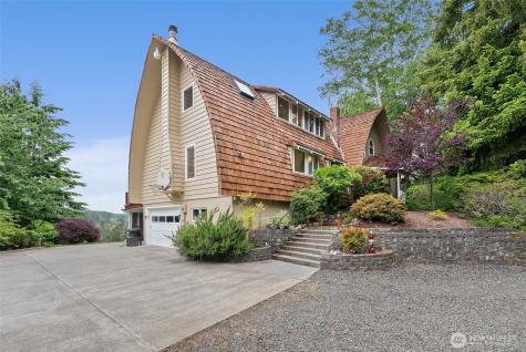 1508 Bloomhardt Road Raymond WA 98577