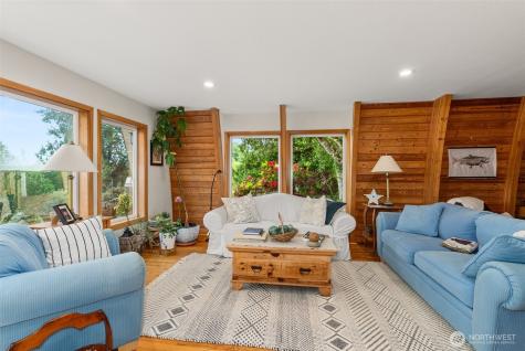 1508 Bloomhardt Road Raymond WA 98577