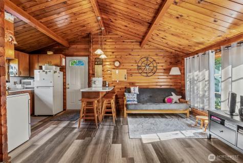 1505 201st Street Ocean Park WA 98640