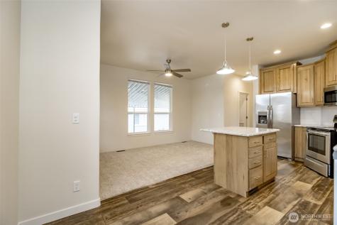 2611 288th Street Federal Way WA 98003