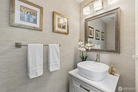 15004 61st Place NE Kenmore WA 98028