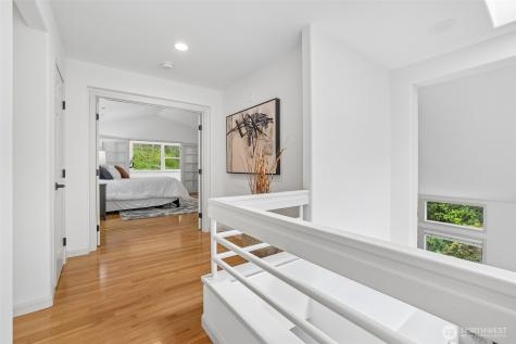 15004 61st Place NE Kenmore WA 98028