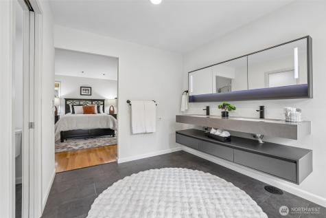 15004 61st Place NE Kenmore WA 98028