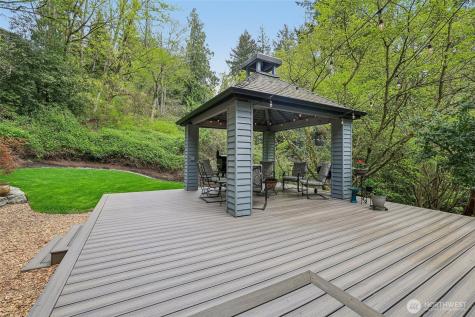 15004 61st Place NE Kenmore WA 98028