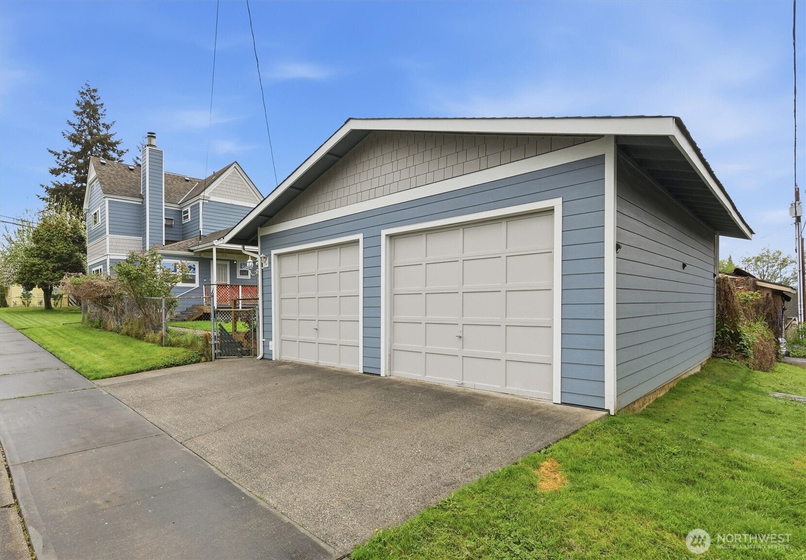 2602 Harrison Avenue Everett WA 98201