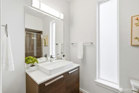 32970 Evergreen Avenue SE Black Diamond WA 98010