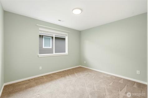 32970 Evergreen Avenue SE Black Diamond WA 98010