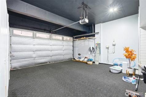32970 Evergreen Avenue SE Black Diamond WA 98010